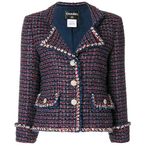 bouclé jacke chanel stil blau|boucle jacket outfits.